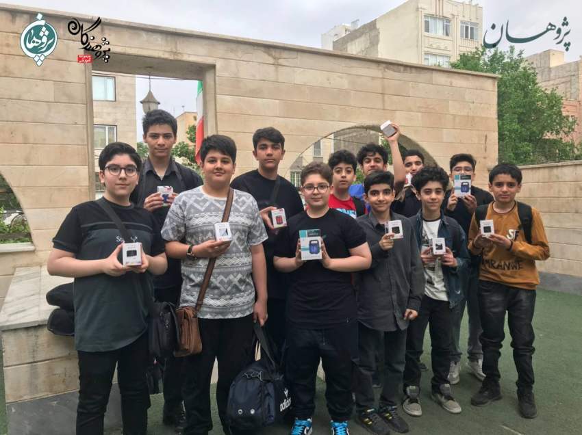 تقدیر از دانش‌آموزان برتر مطالعات نوروزی و آزمون جامع در مدرسه پژوهان کرج – متوسطه اول