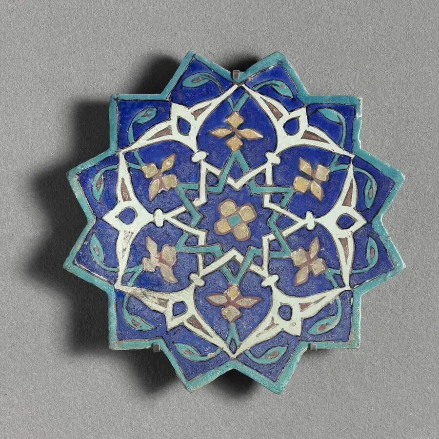 کاشی هفتصد ساله خراسان